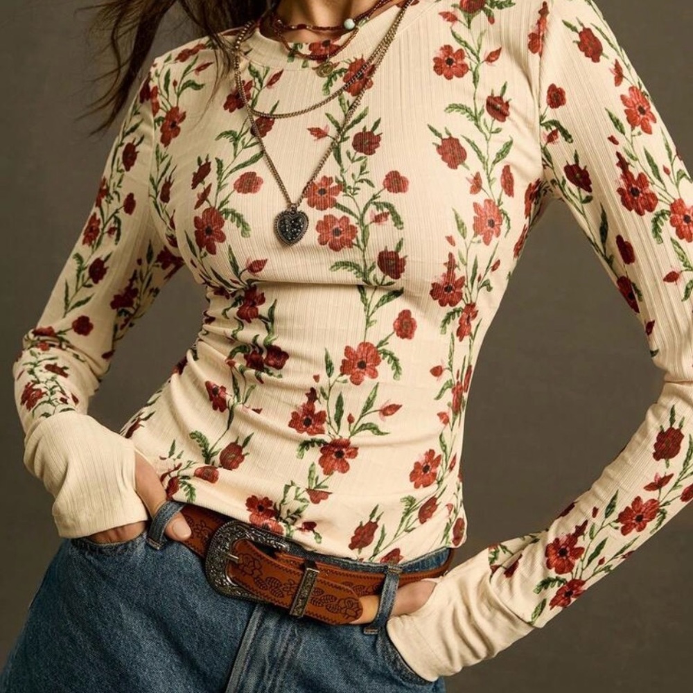 Cream Floral Ribbed Long-Sleeve Tee with Red Flower Print